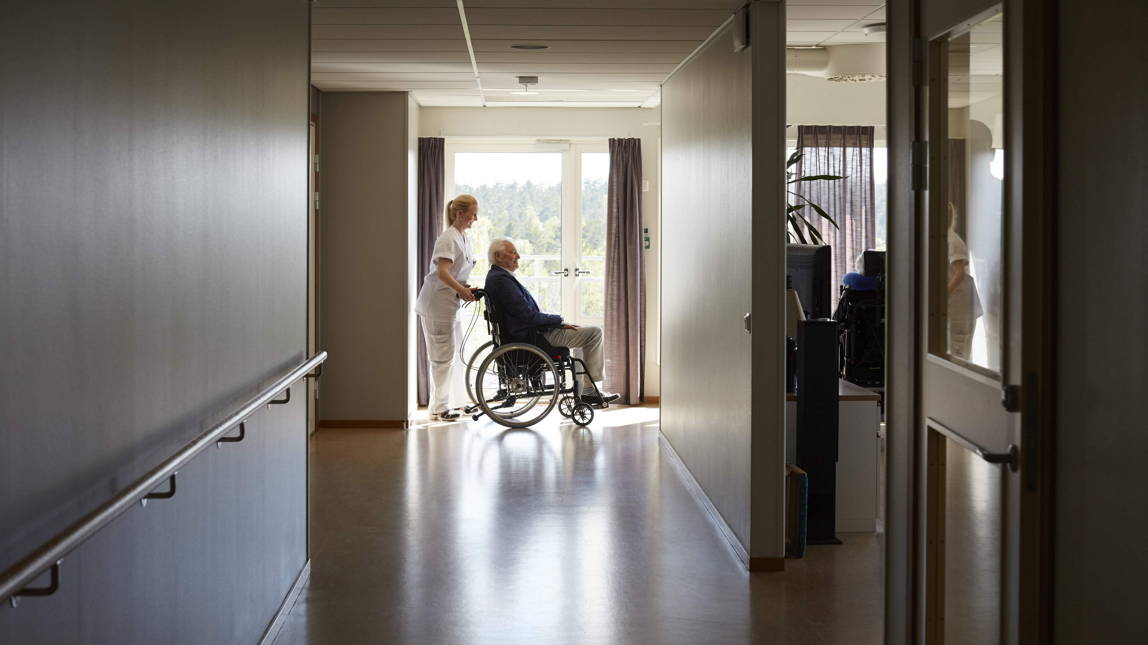 Safety risks, cramped rooms and delayed response times revealed in hiqa inspections of nursing homes at centre of RTÉ exposé